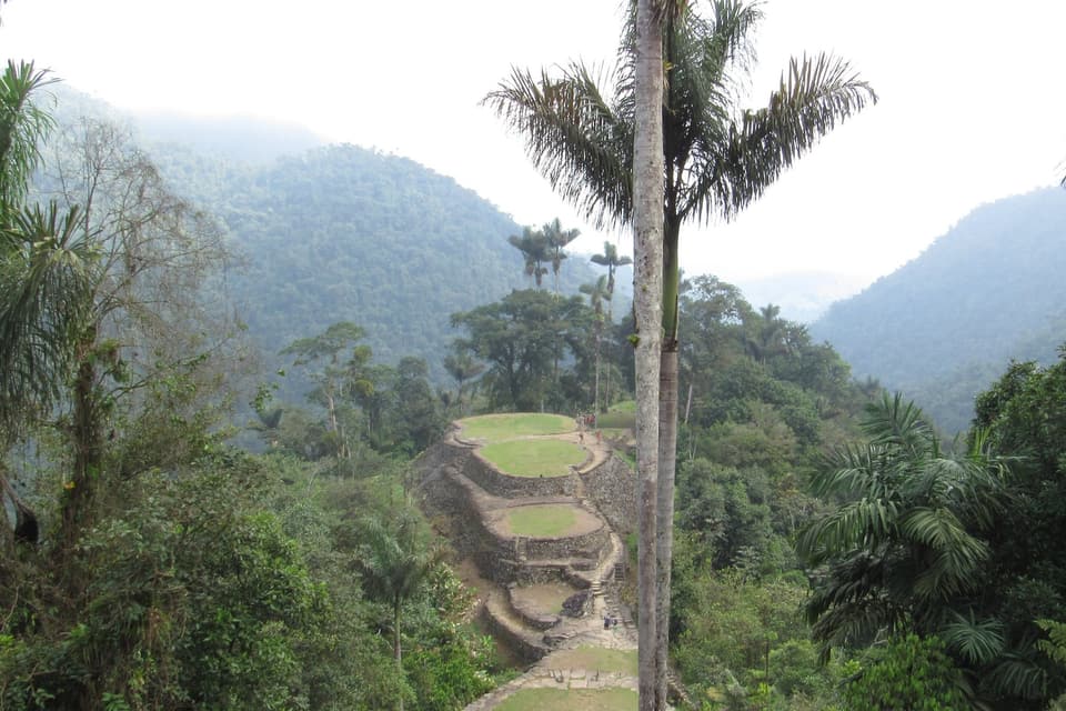 Las terrazas de piedra de Ciudad Perdida (Teyuna) entre la selva de la Sierra Nevada.